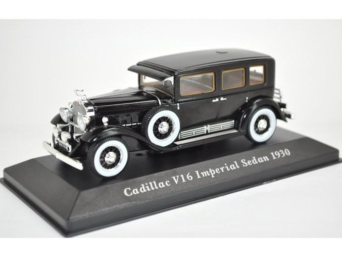 Cadillac V16 Imperial Sedan - 1930